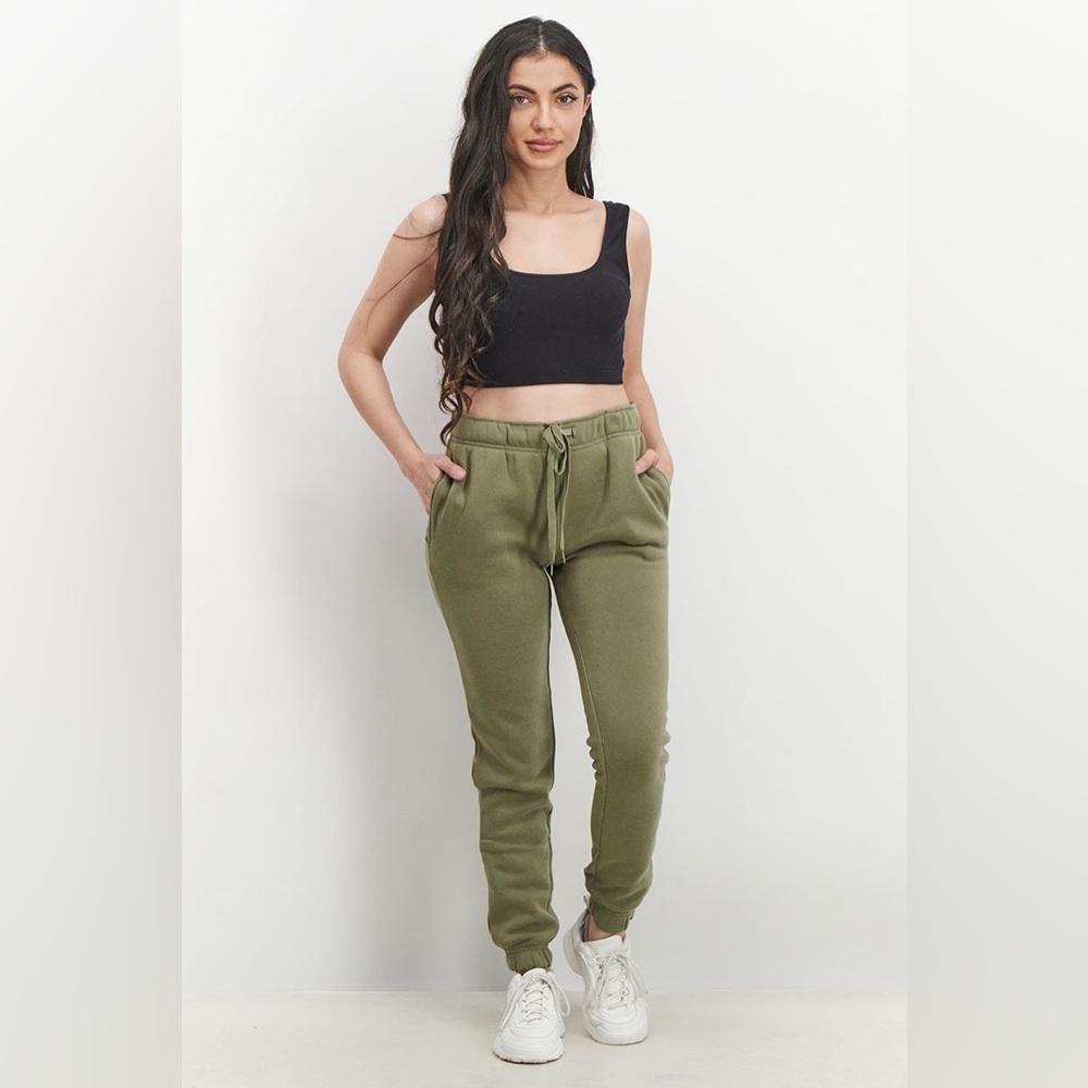 Fit Collective Super Soft Sweatpants Joggers in Olive Green, Size Large